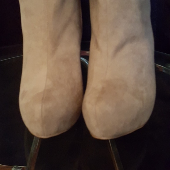 NWOT BROWN SUEDE FAX FUR BOOTS - Picture 4 of 5